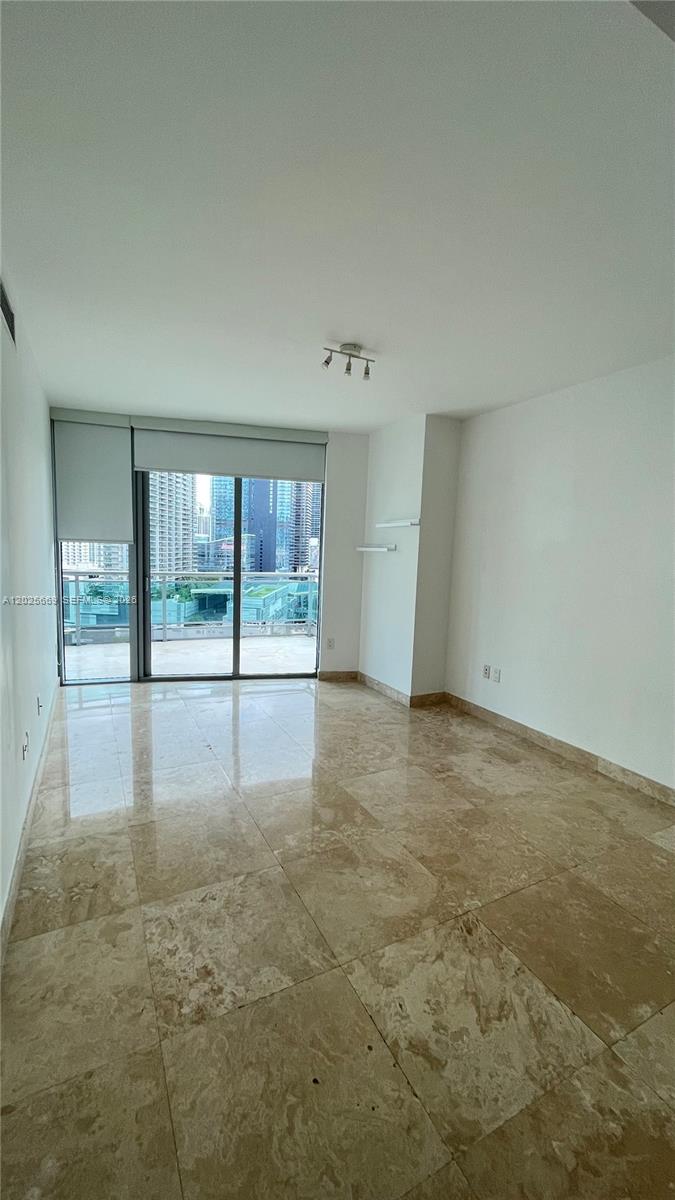 350 S Miami Ave Unit: 2302