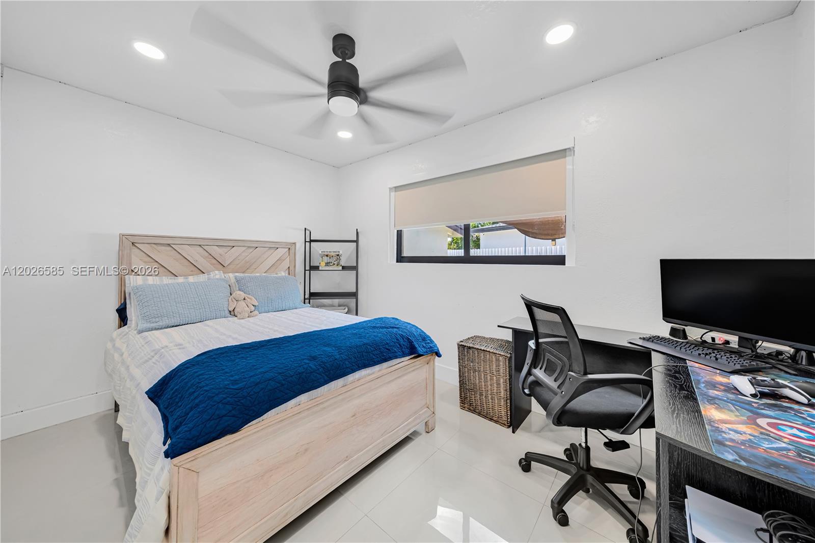 9265 Martinique Dr