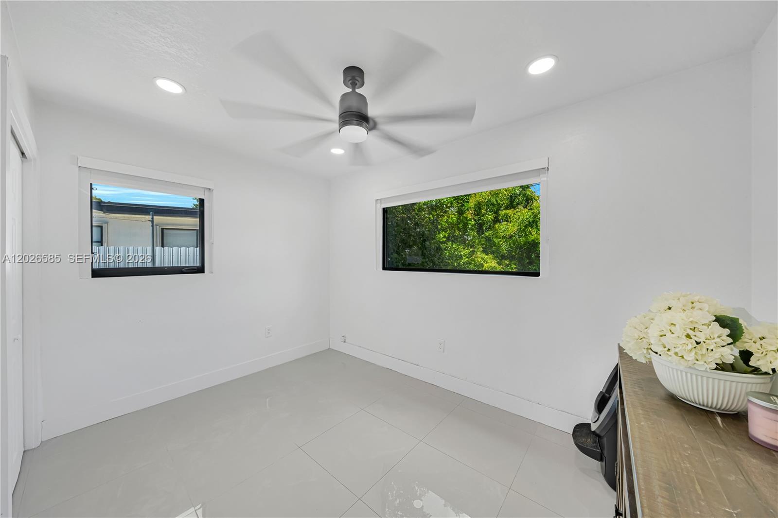 9265 Martinique Dr