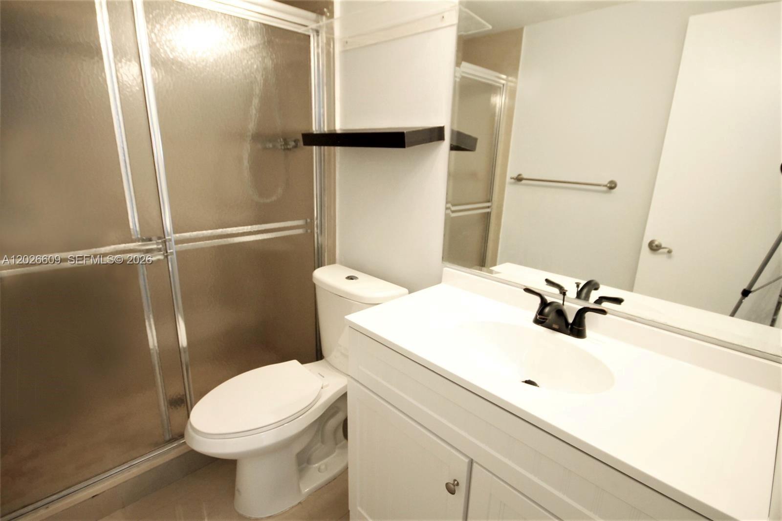 1455 N Treasure Dr # 1A