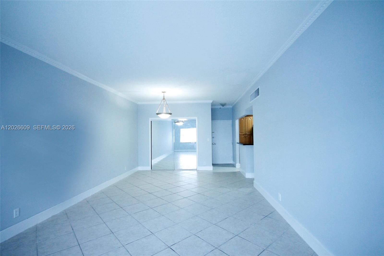 1455 N Treasure Dr # 1A