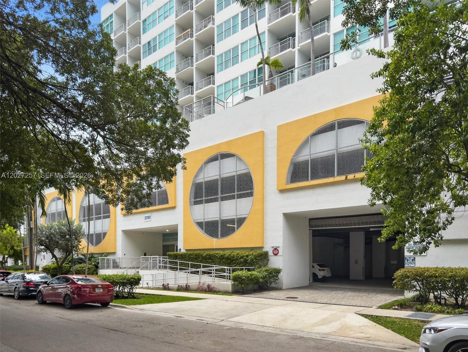 2200 NE 4th Ave # 1003