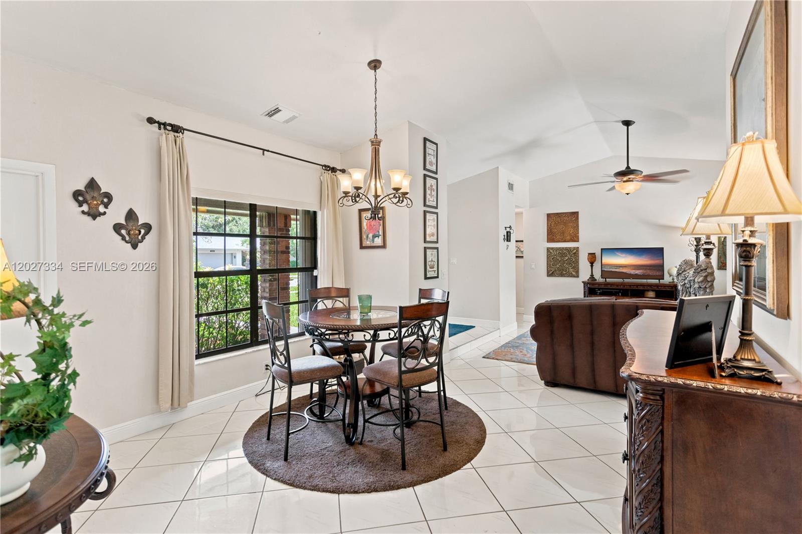 14641 Kirsten Ct