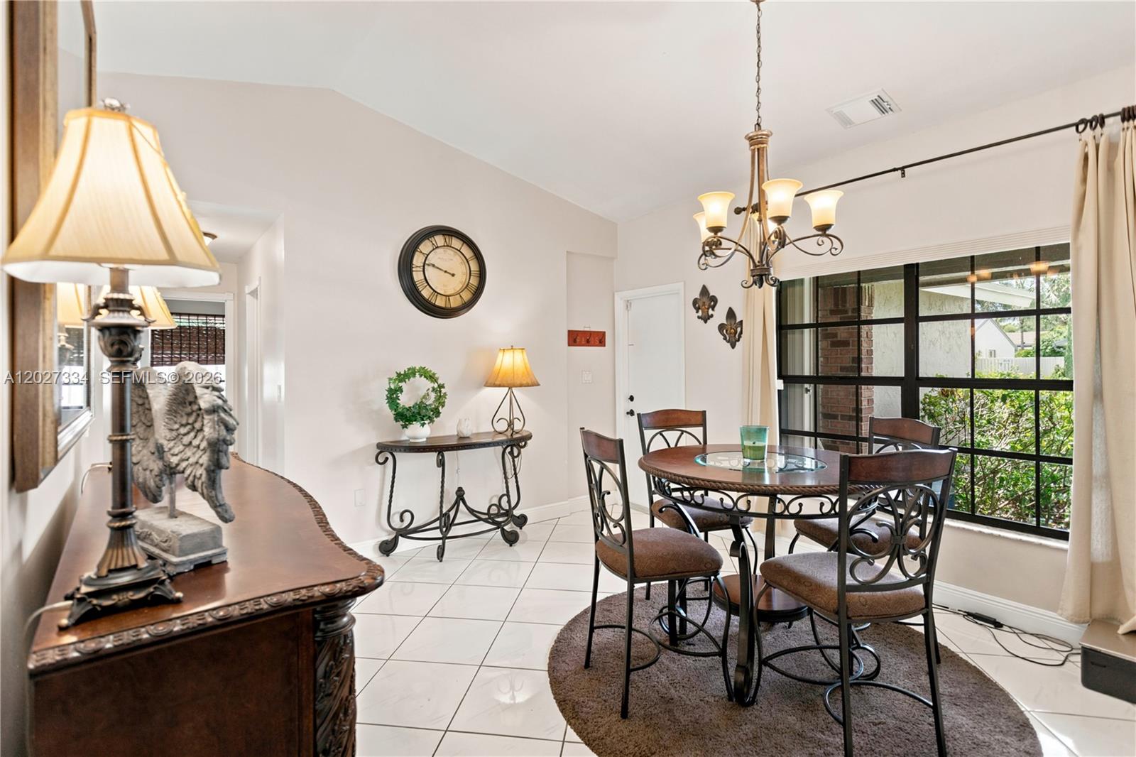 14641 Kirsten Ct