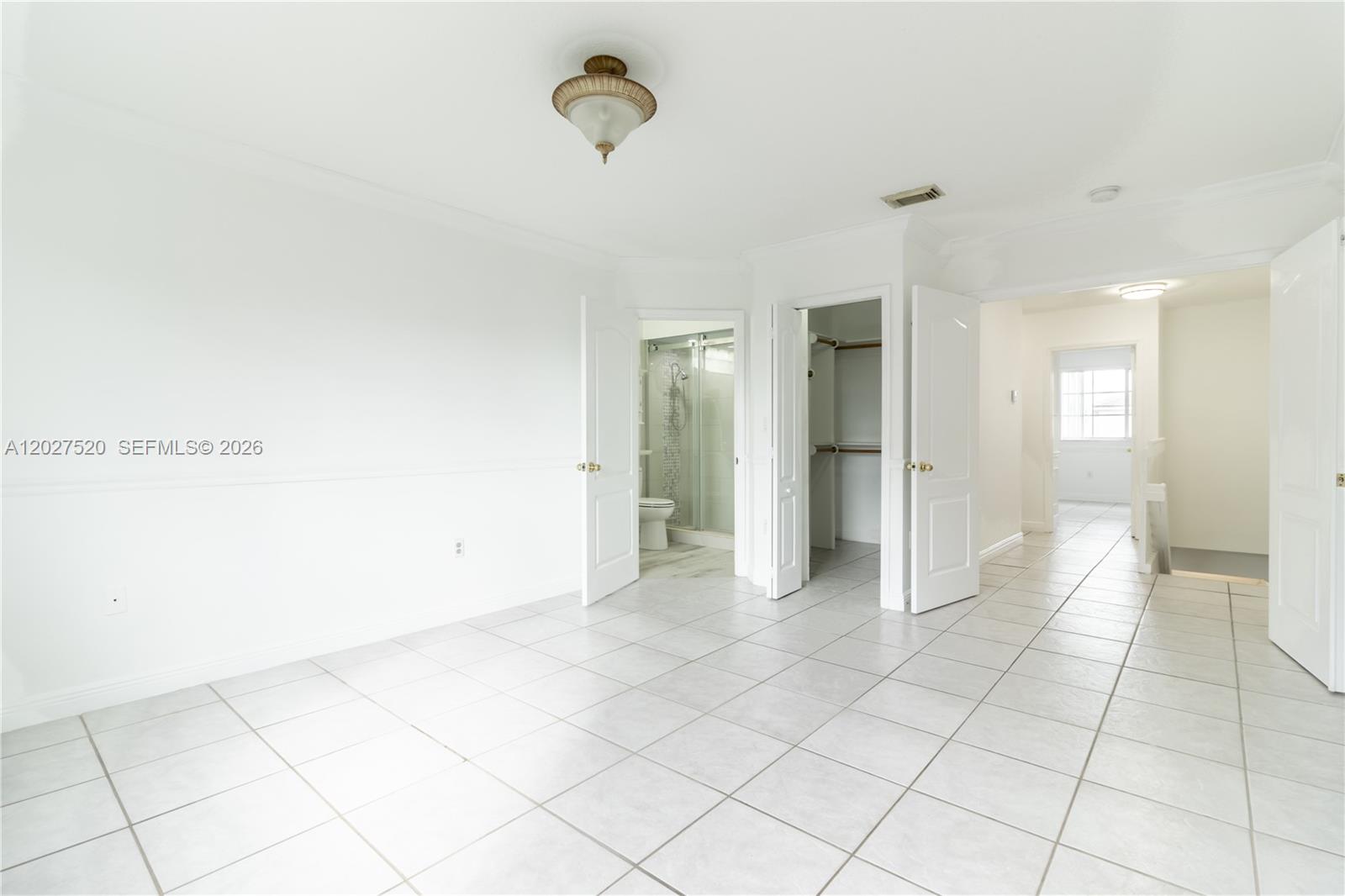 8360 NW 10th St # 3C