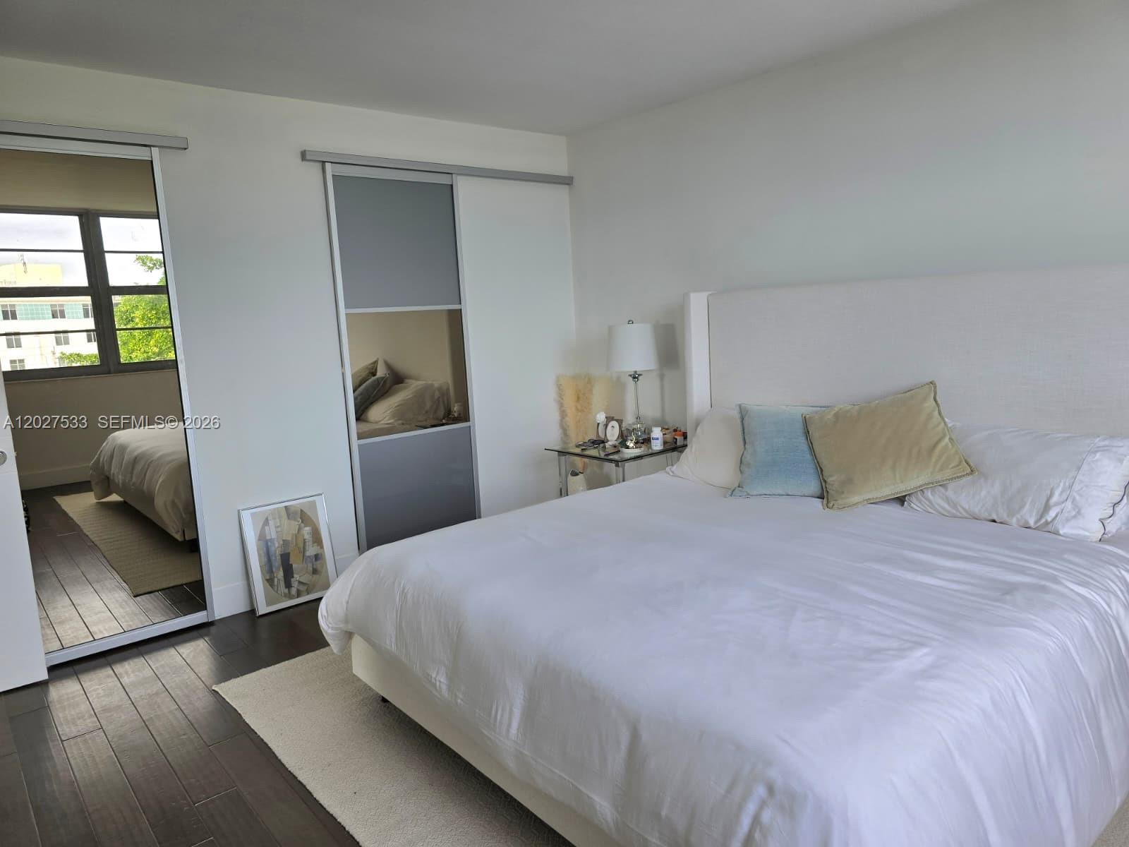 5 Island Ave # 5J