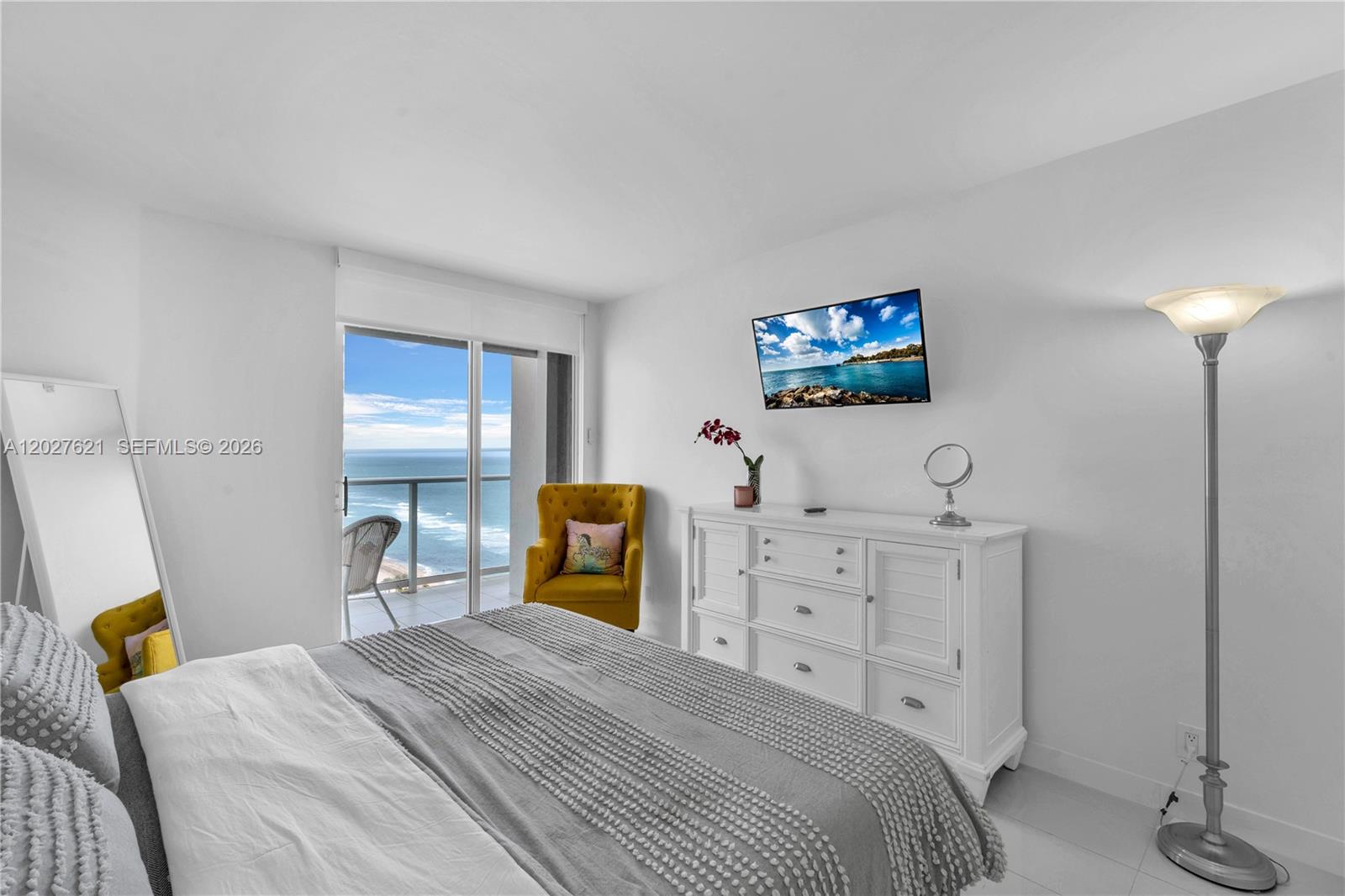 16485 Collins Ave # 1836