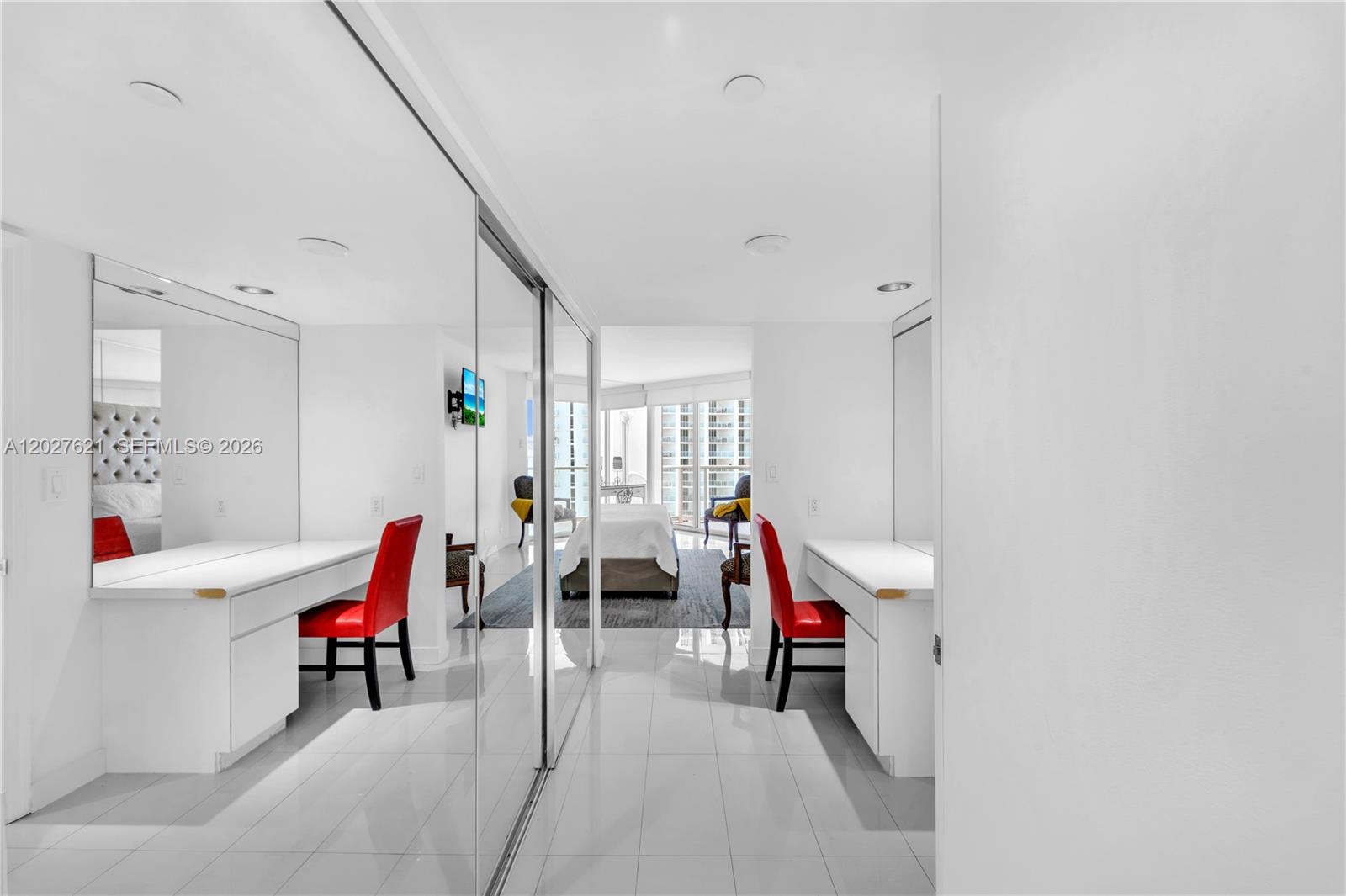 16485 Collins Ave # 1836