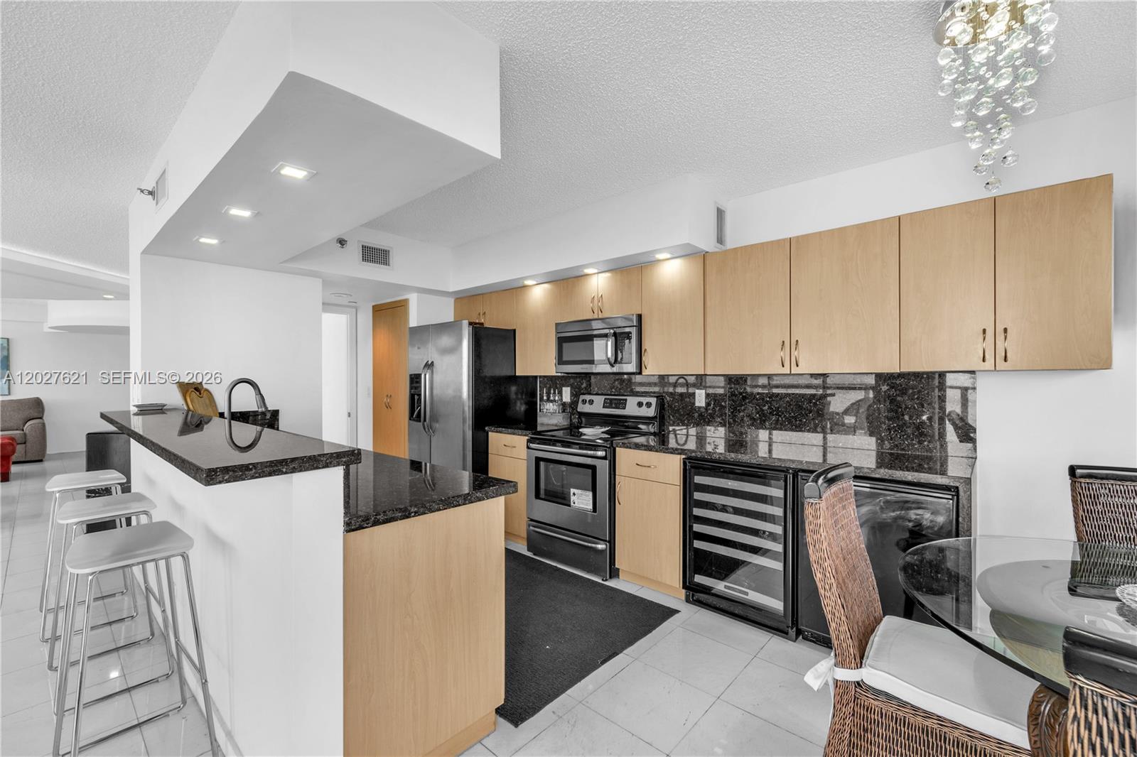 16485 Collins Ave # 1836