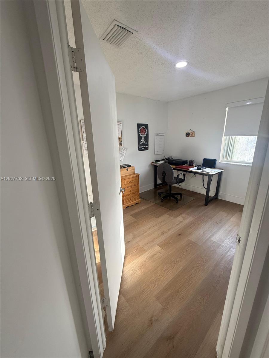 4704 NW 114th Ave # 1 Unit: 202-1