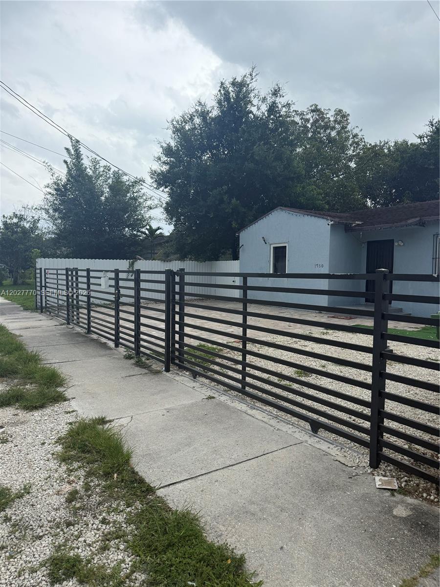 1750 NW 55th Ter