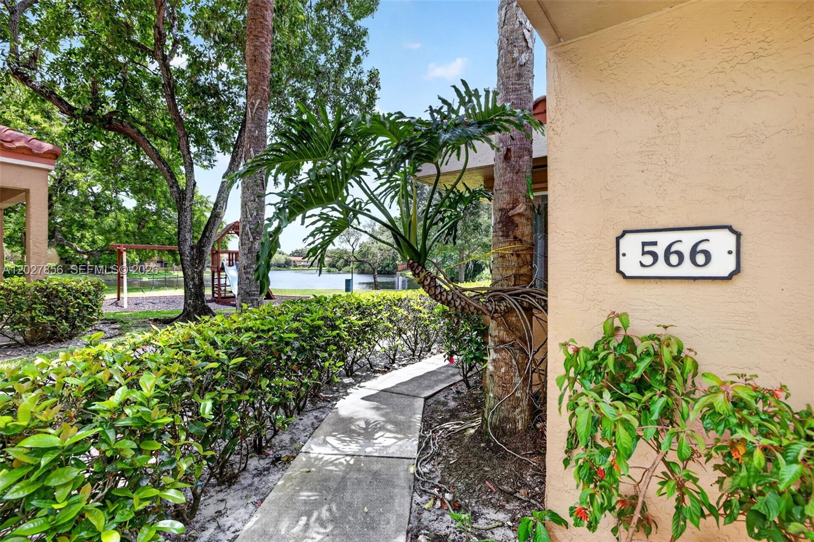 566 N University Dr