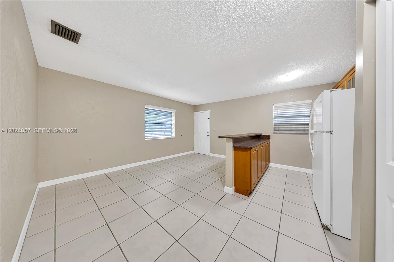 9751 Wayne Ave # 6
