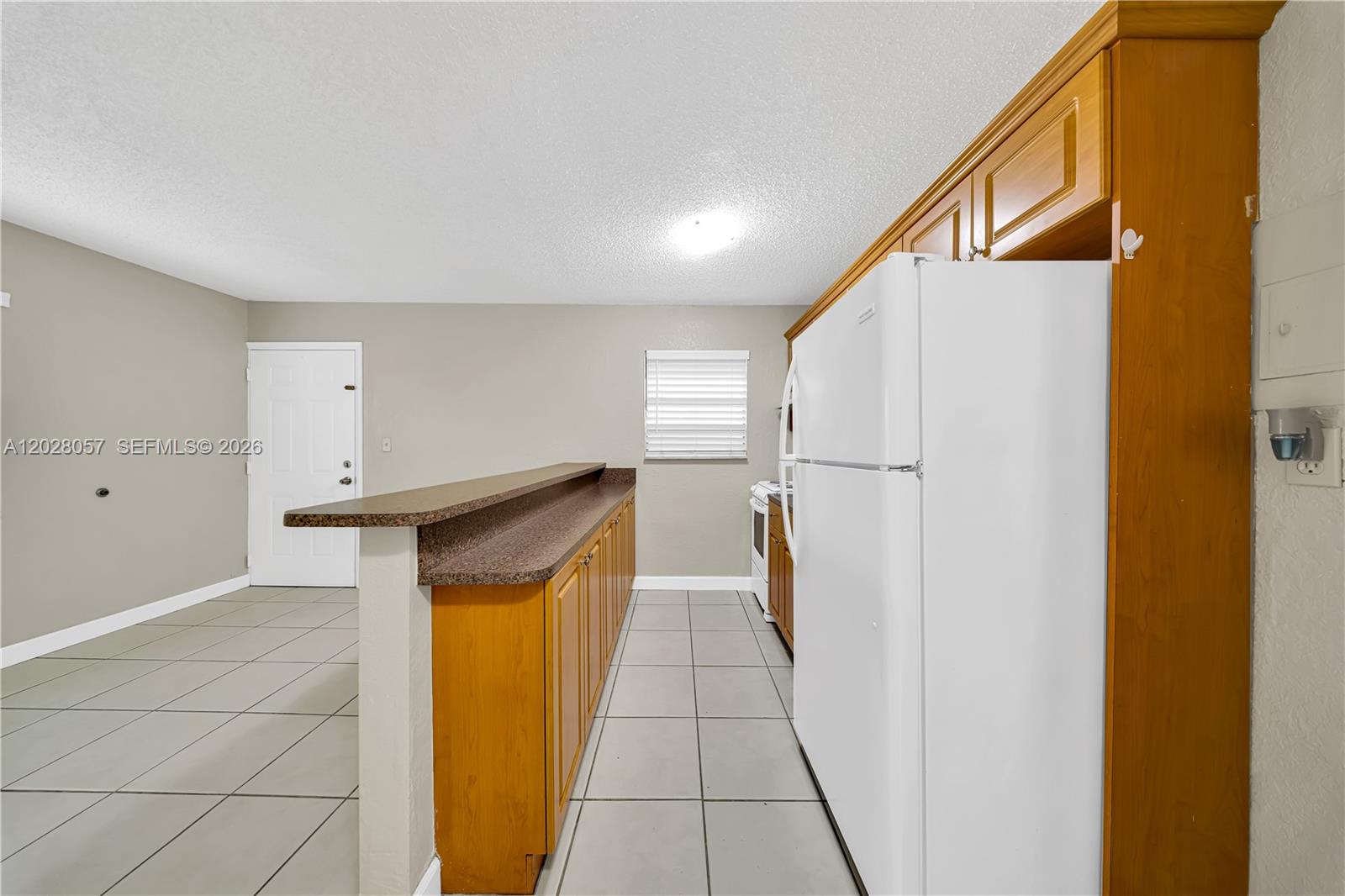 9751 Wayne Ave # 6