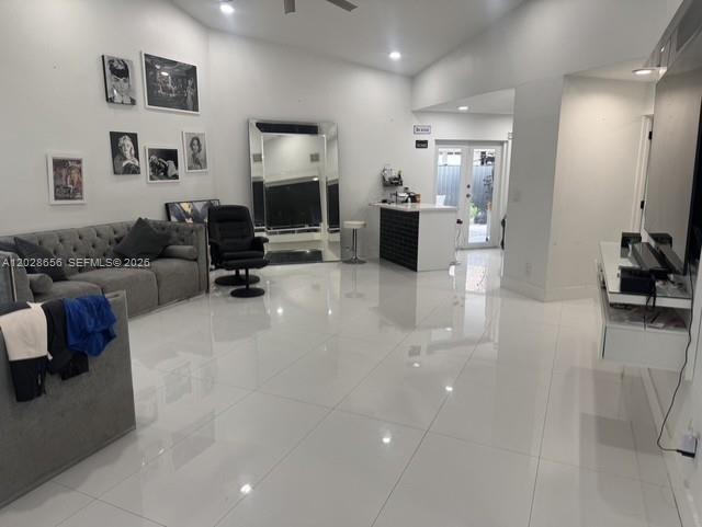 1131 SW 110th Ave