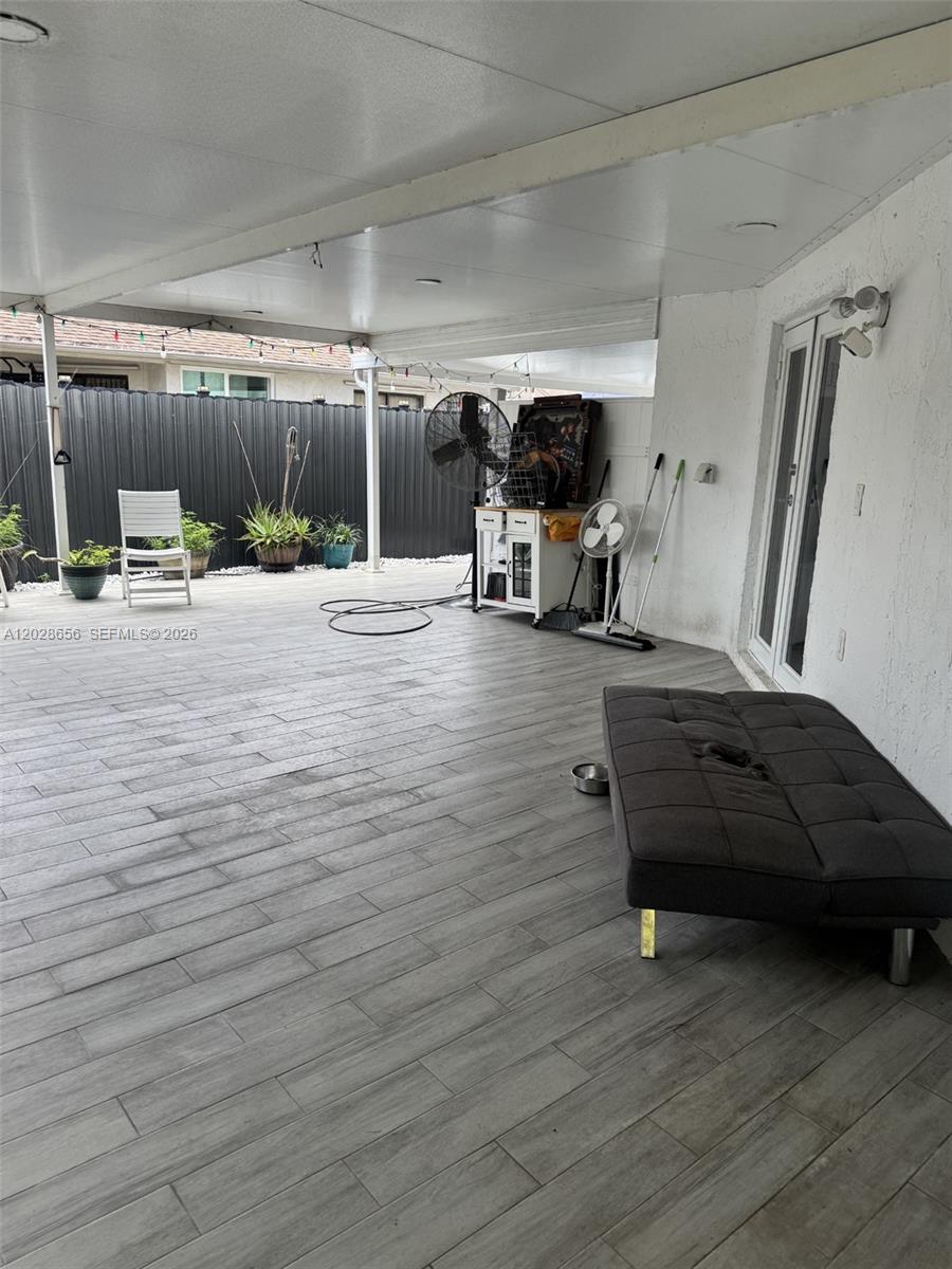 1131 SW 110th Ave