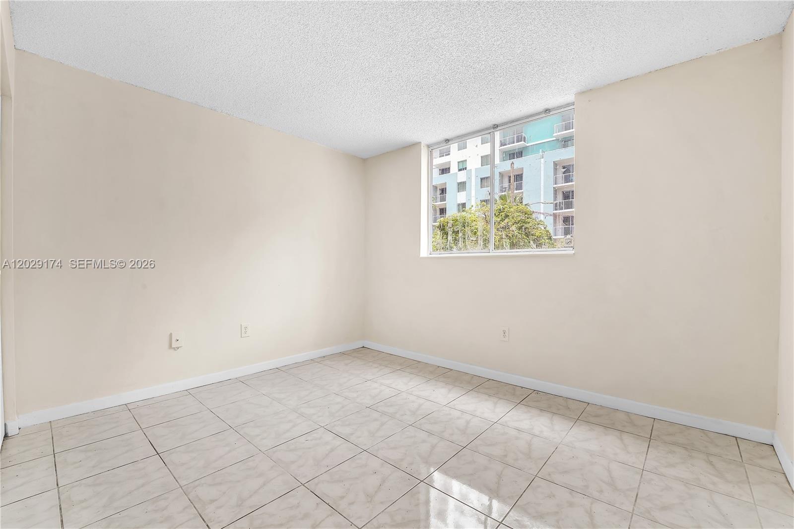 210 SW 11th St # 209