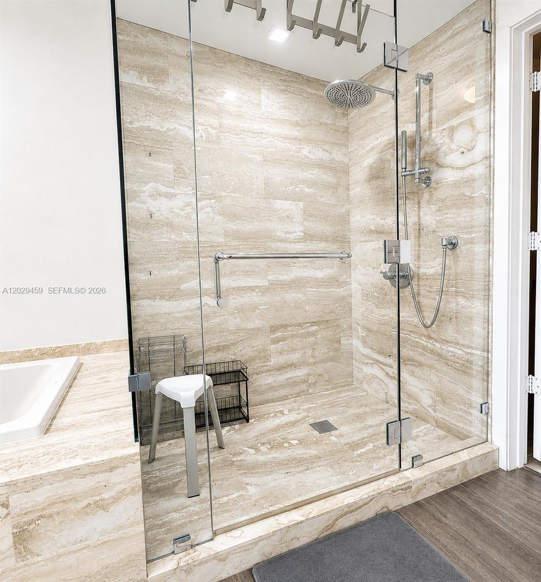 2900 NE 7th Ave # 707