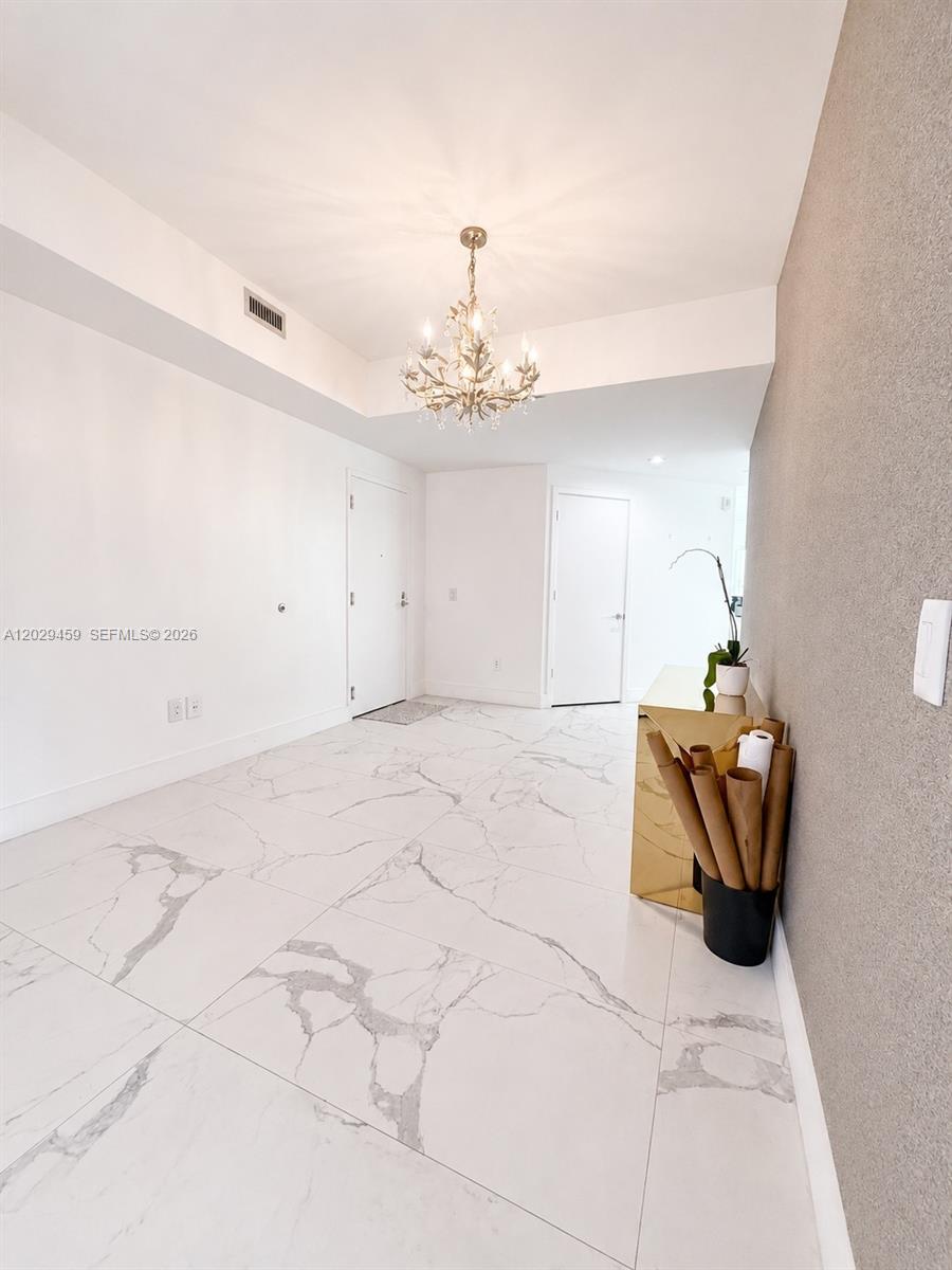 2900 NE 7th Ave # 707