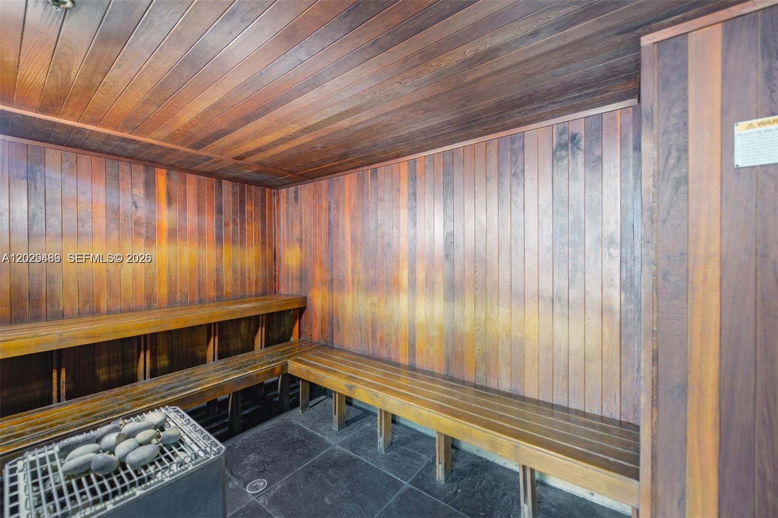 133 NE 2nd Ave # 1905
