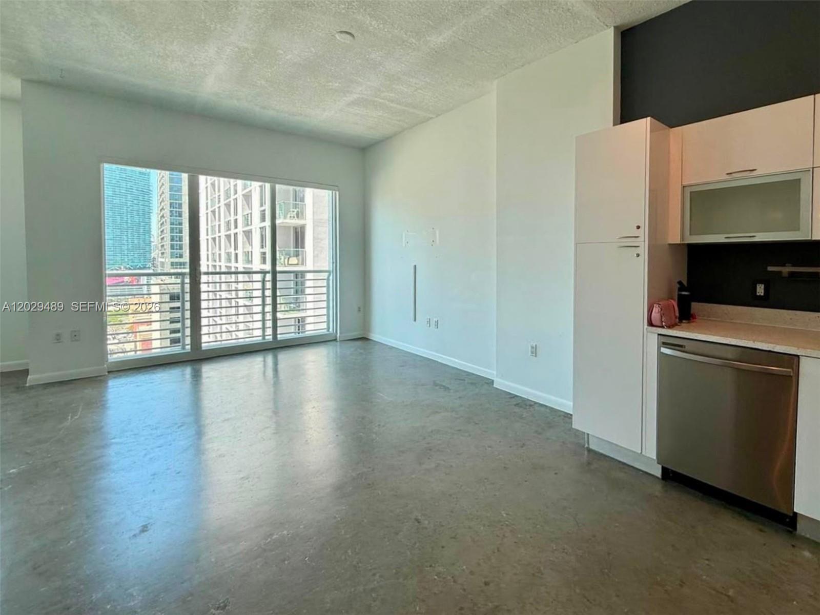 133 NE 2nd Ave # 1905