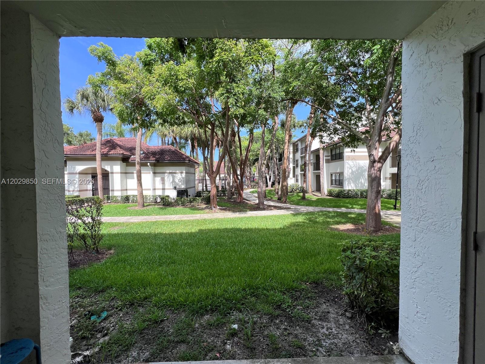 640 S Park Rd # 4 Unit: 14-4