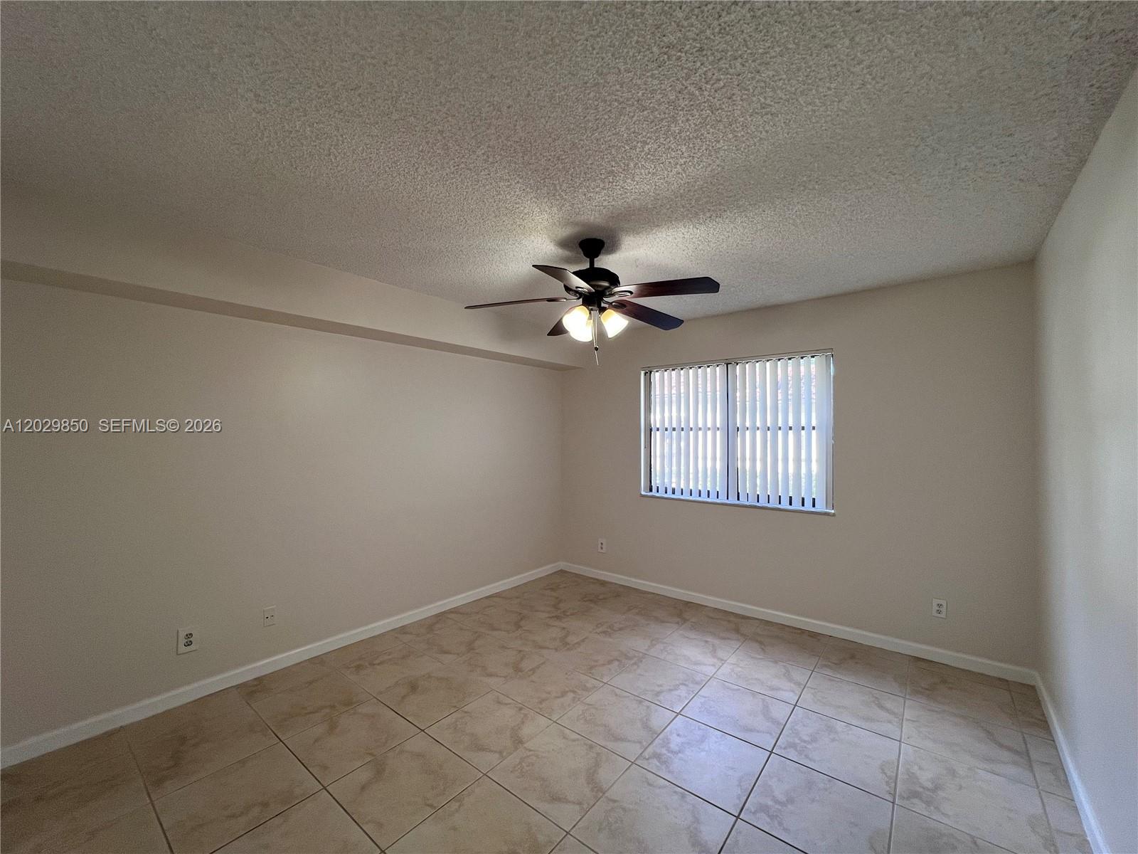 640 S Park Rd # 4 Unit: 14-4