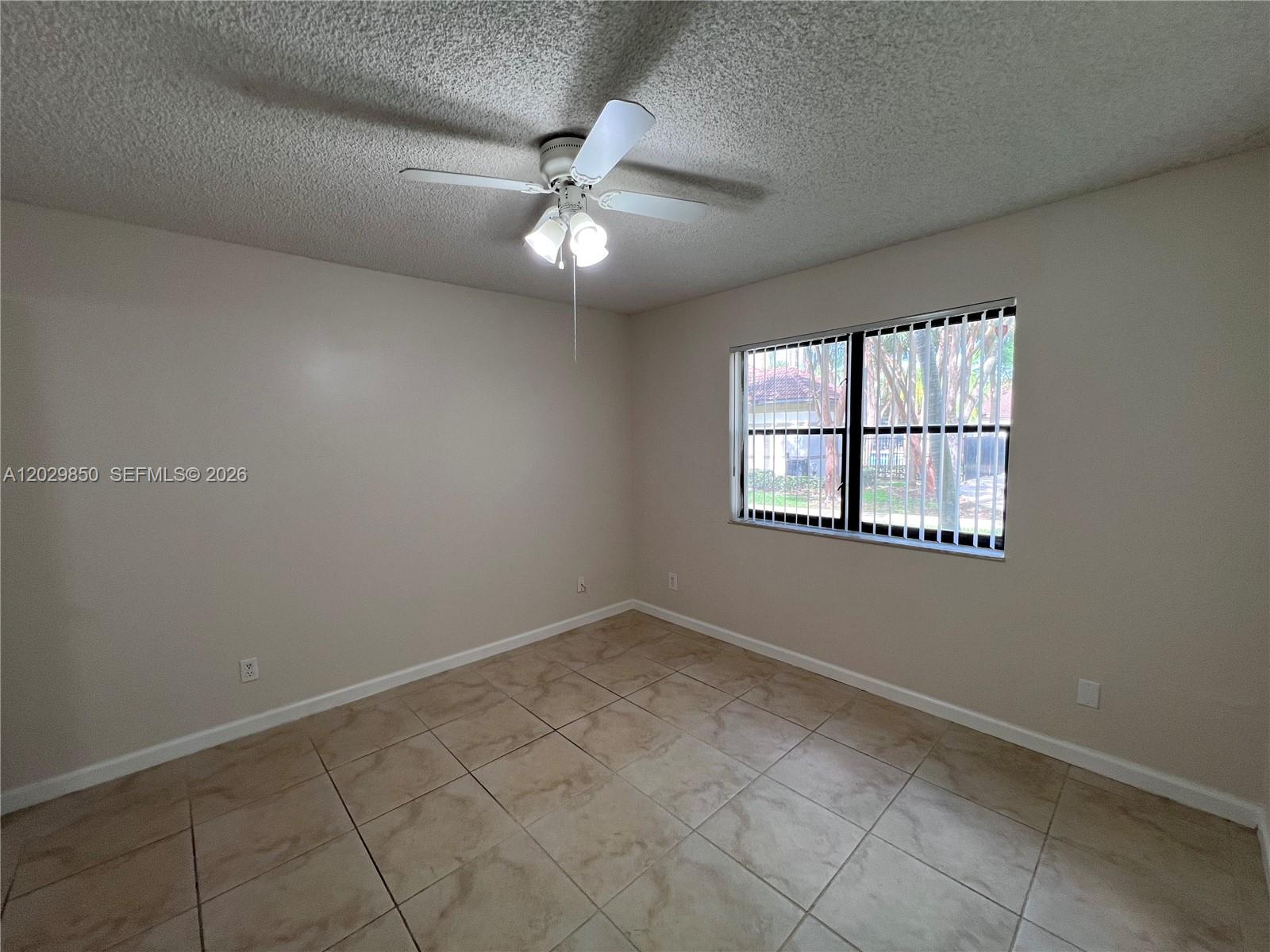 640 S Park Rd # 4 Unit: 14-4
