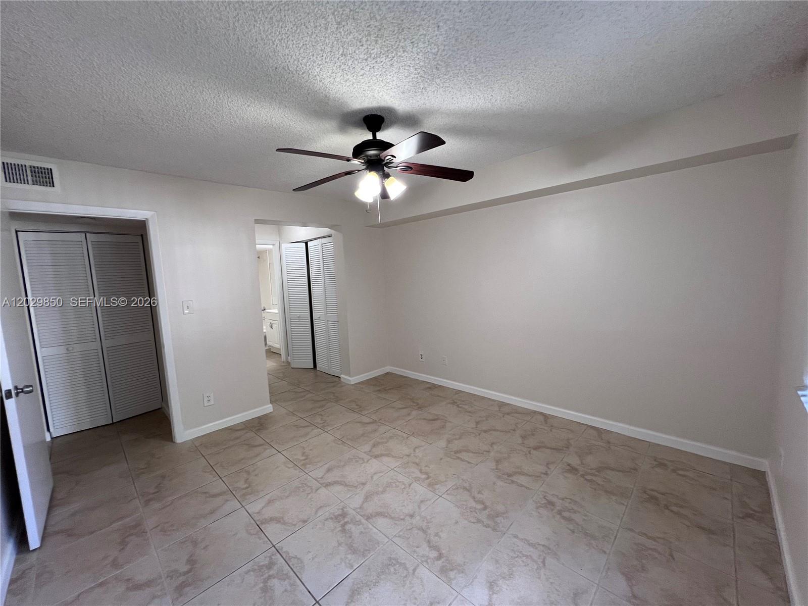 640 S Park Rd # 4 Unit: 14-4