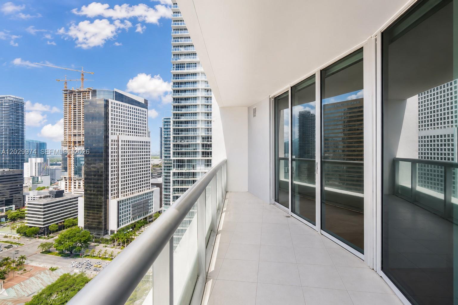 475 Brickell Ave # 2909