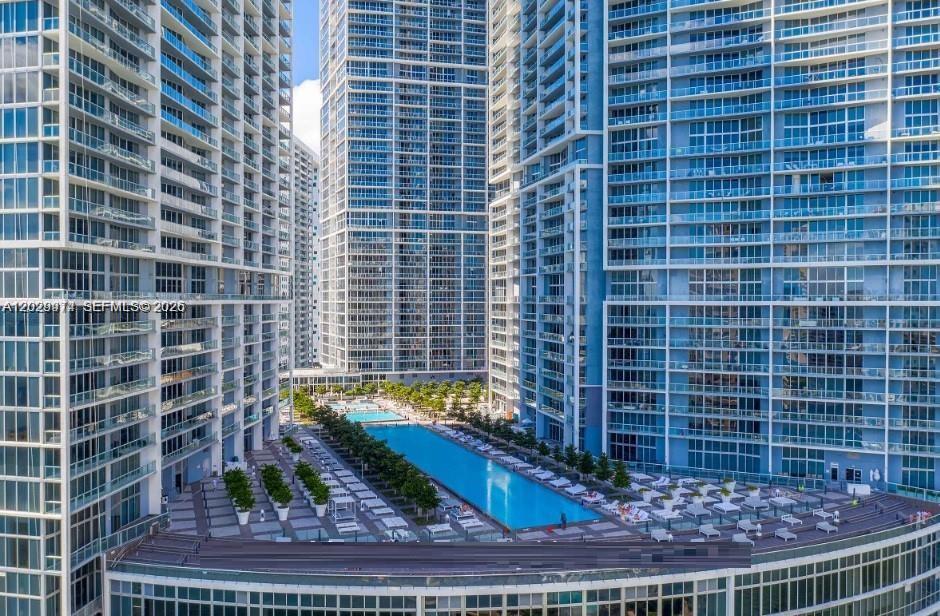 475 Brickell Ave # 2909