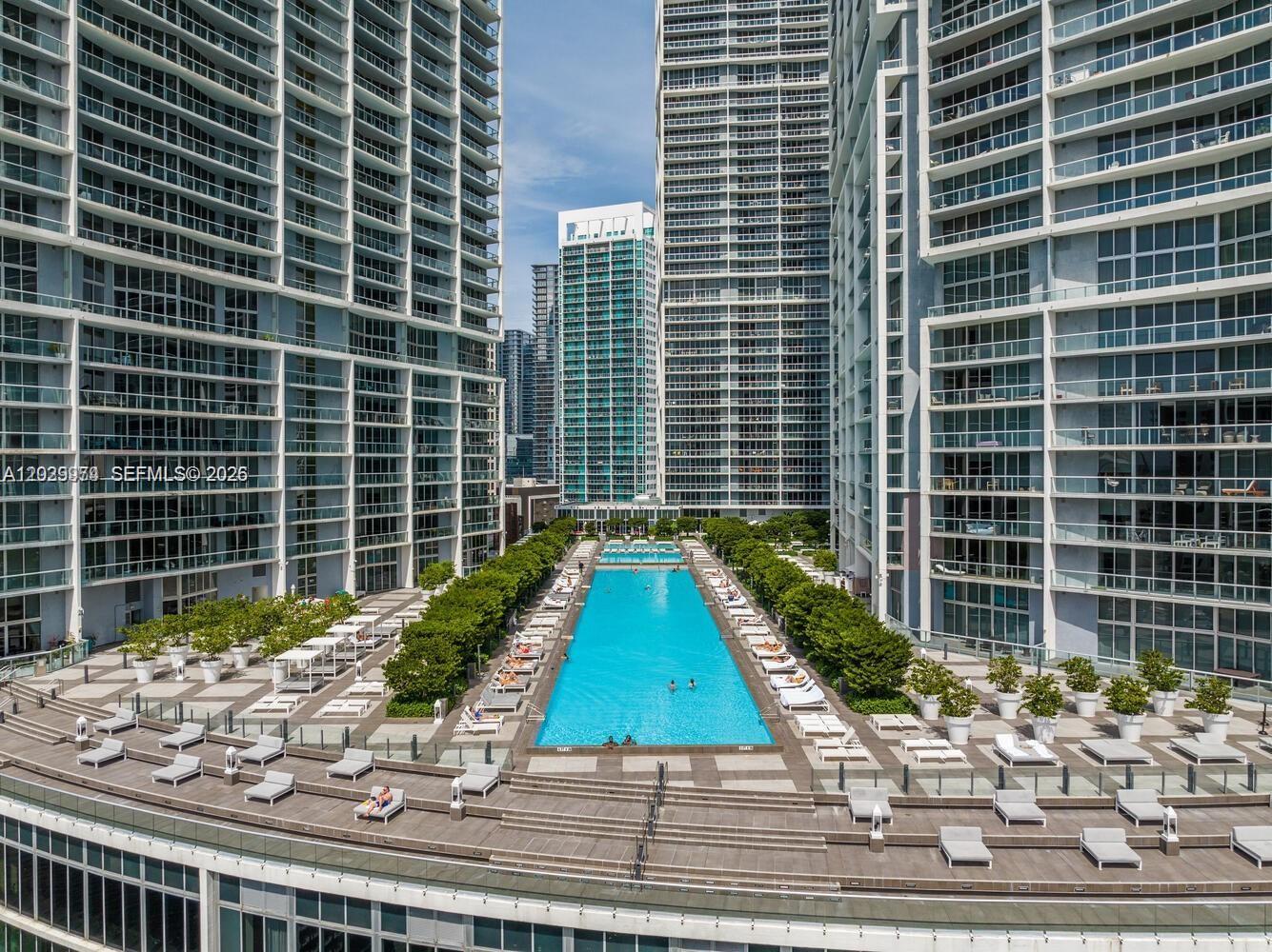 475 Brickell Ave # 2909