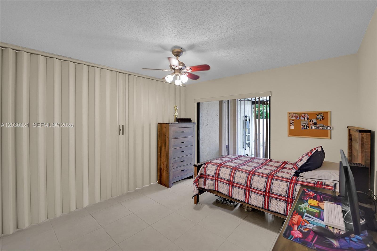 1400 NW 9th Ave # 18 Unit: C-18
