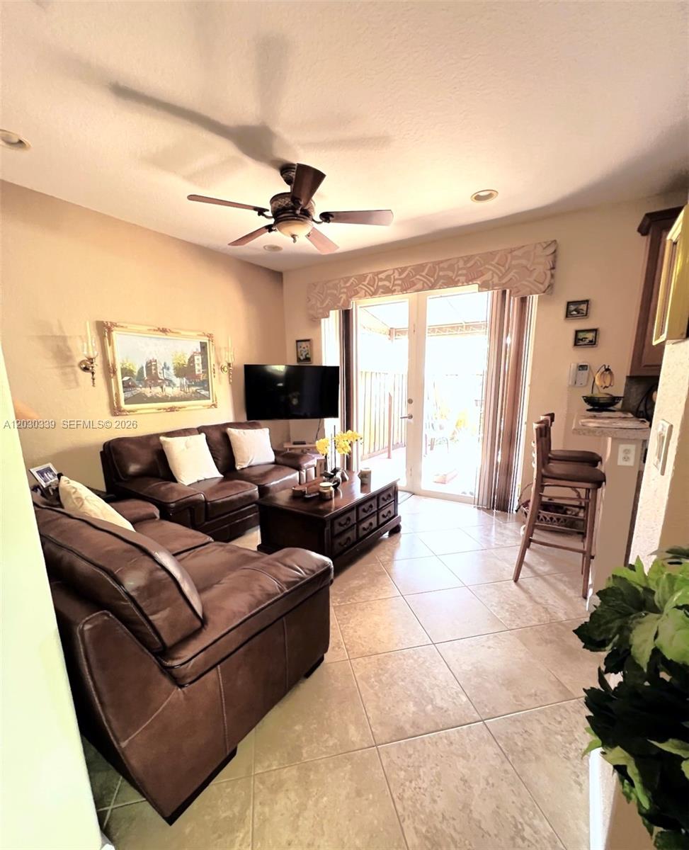 2499 SE 14th St