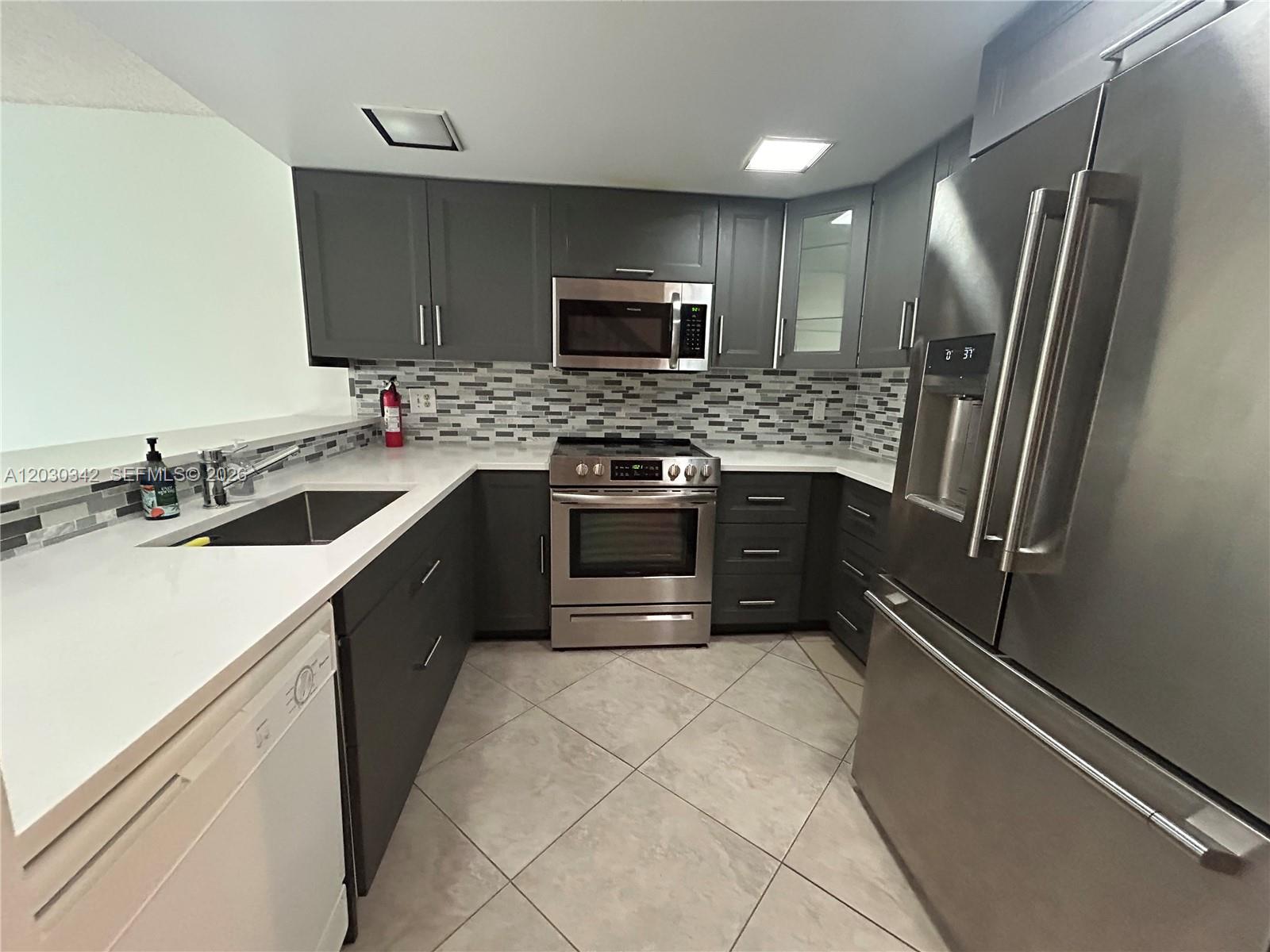 4401 SW 70th Ter # 4401