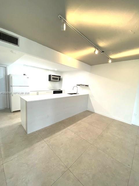 16410 Miami Dr # 706