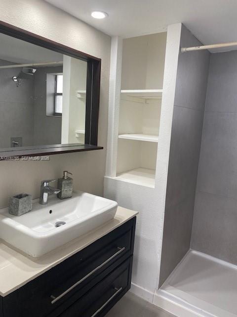 16410 Miami Dr # 706