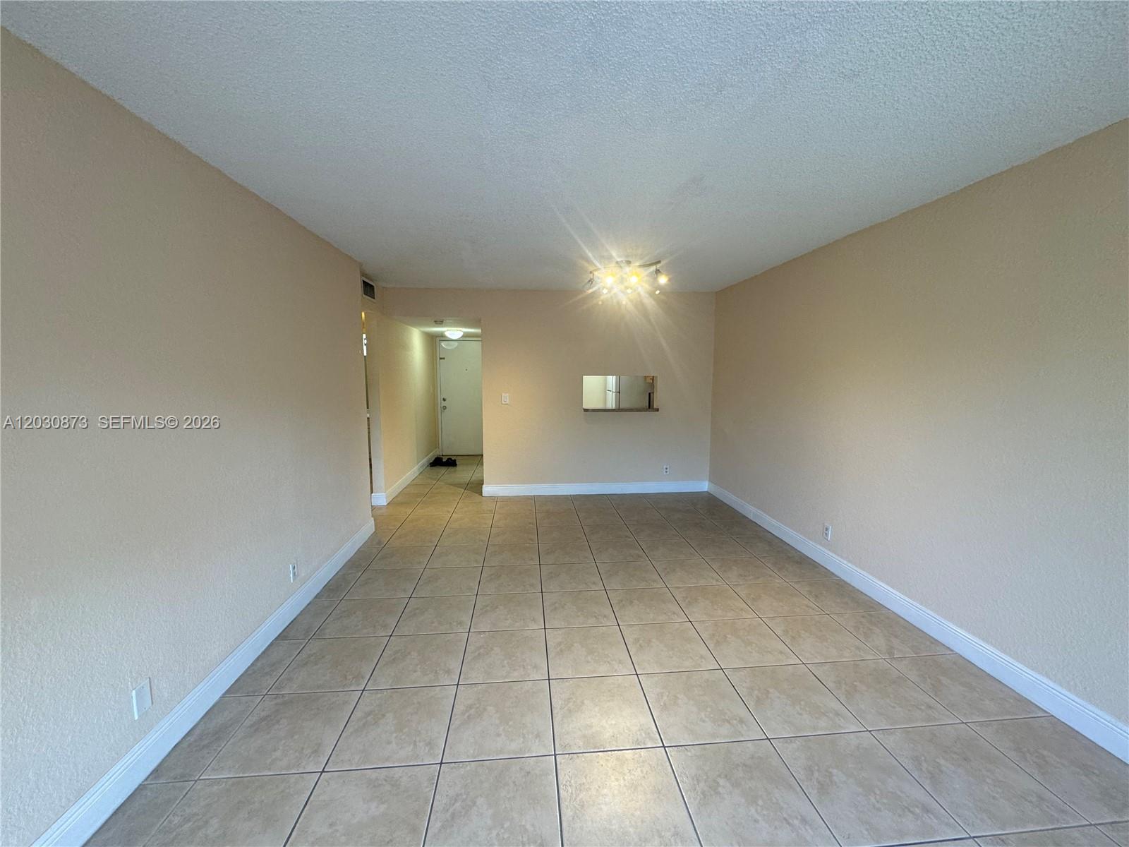5201 Geneva Way # 308