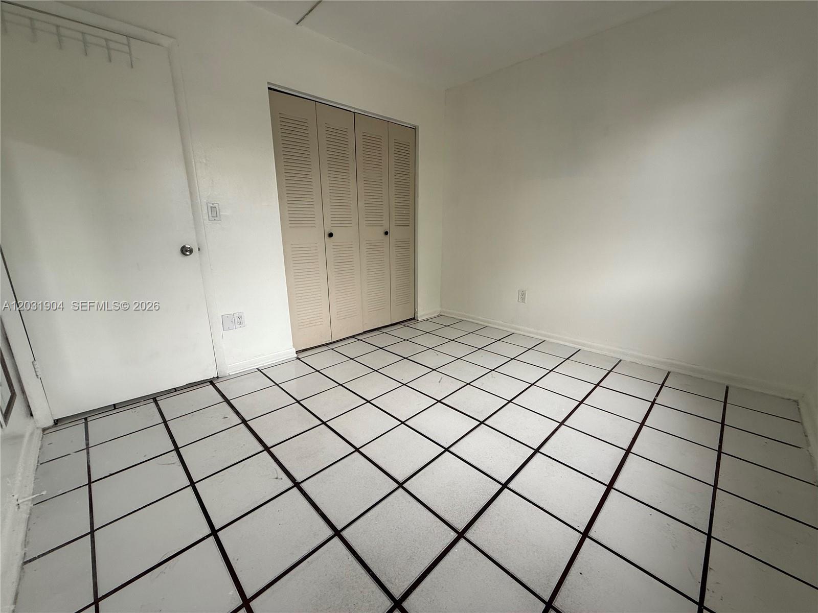 15316 SW 72nd St # 14 Unit: 19-14