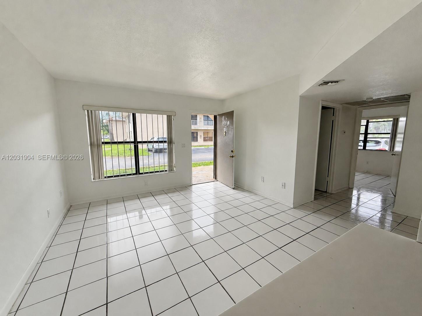 15316 SW 72nd St # 14 Unit: 19-14