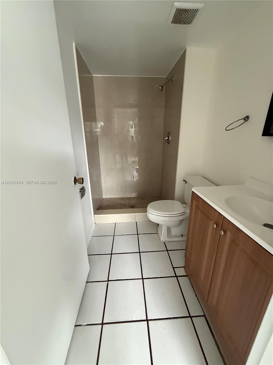 15316 SW 72nd St # 14 Unit: 19-14
