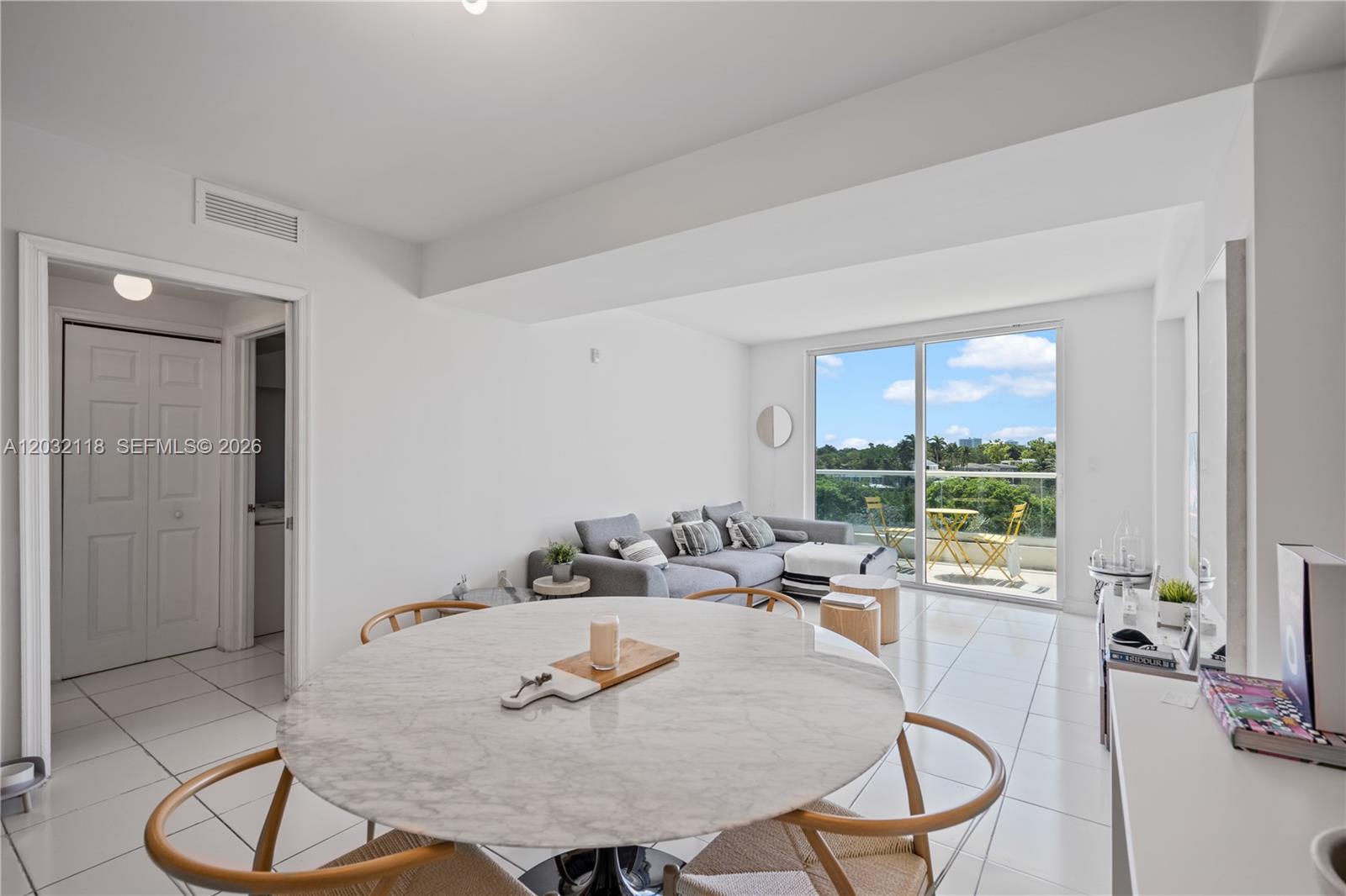 6362 Collins Ave # 312
