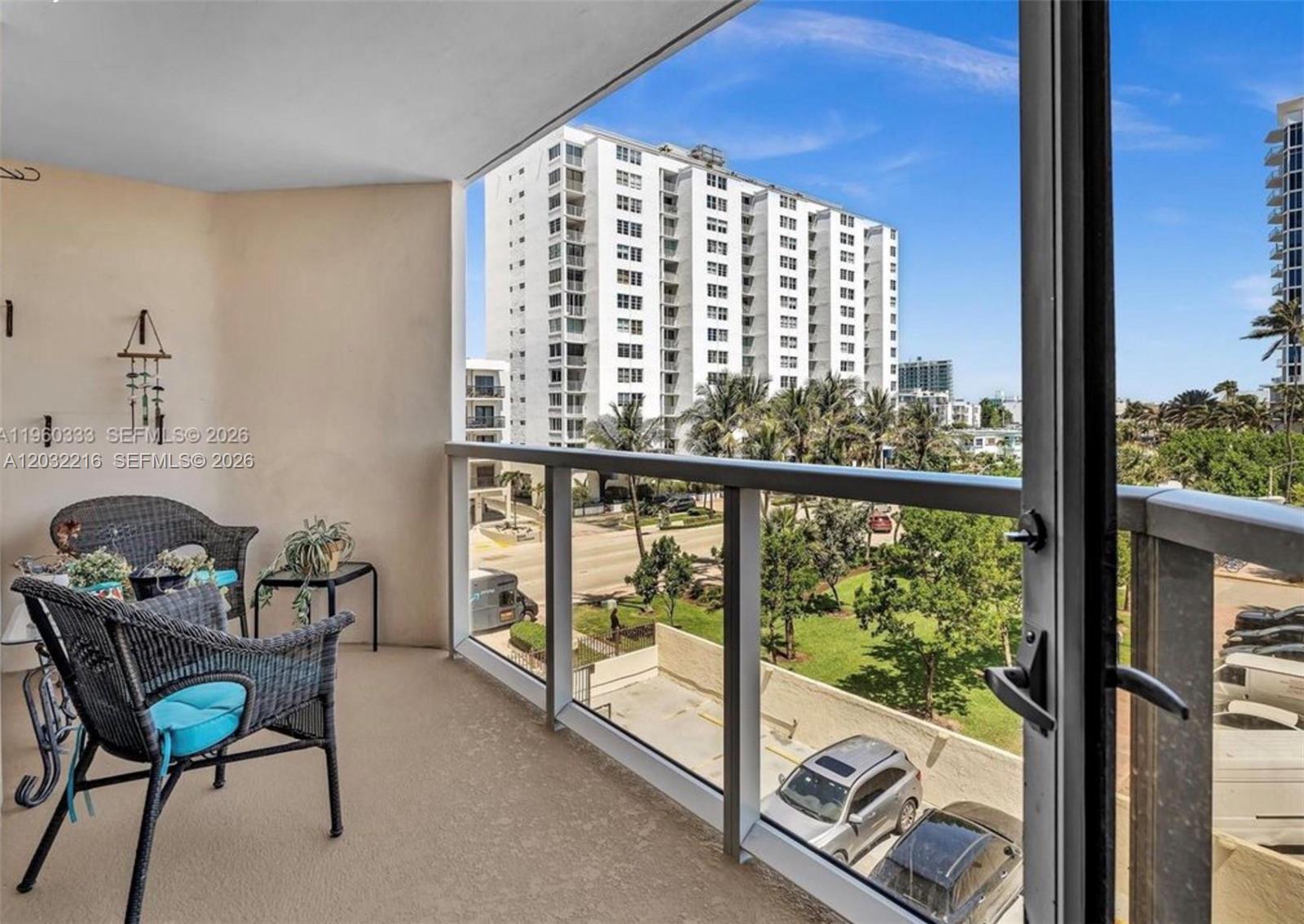6423 Collins Ave # 409