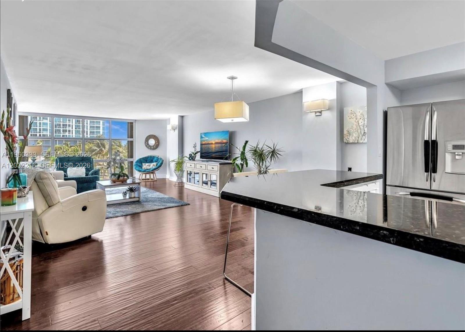 6423 Collins Ave # 409