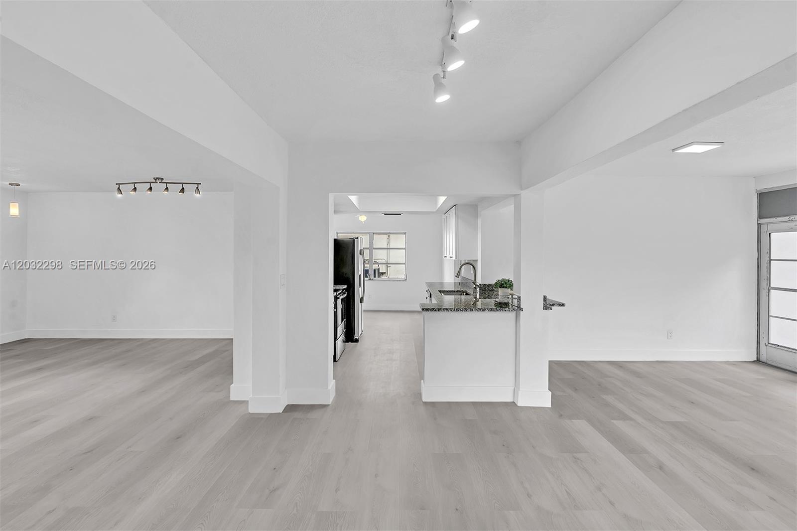 3940 NW 47th Ave