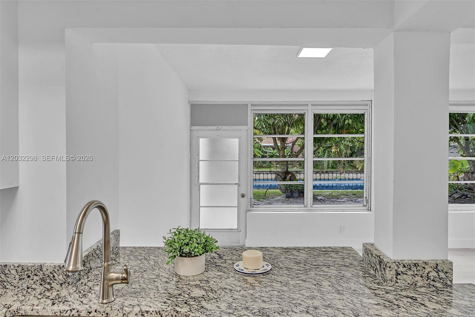 3940 NW 47th Ave
