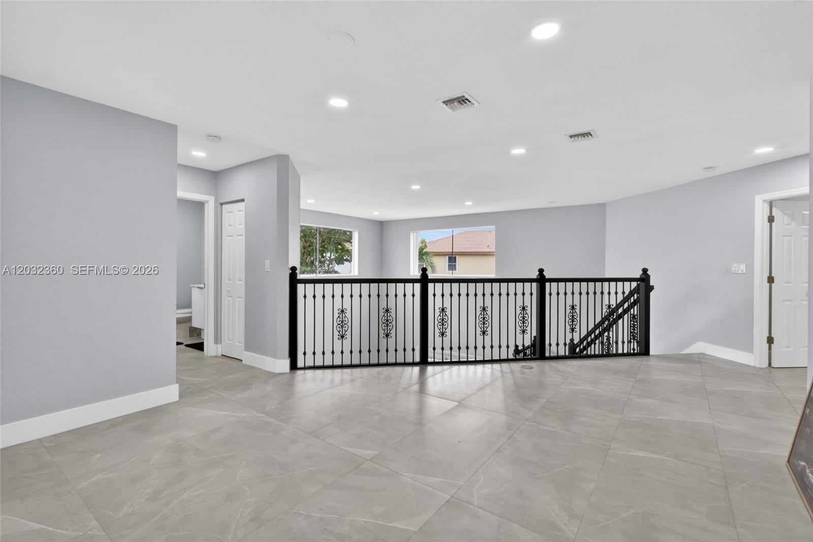 2167 SW 176th Ter