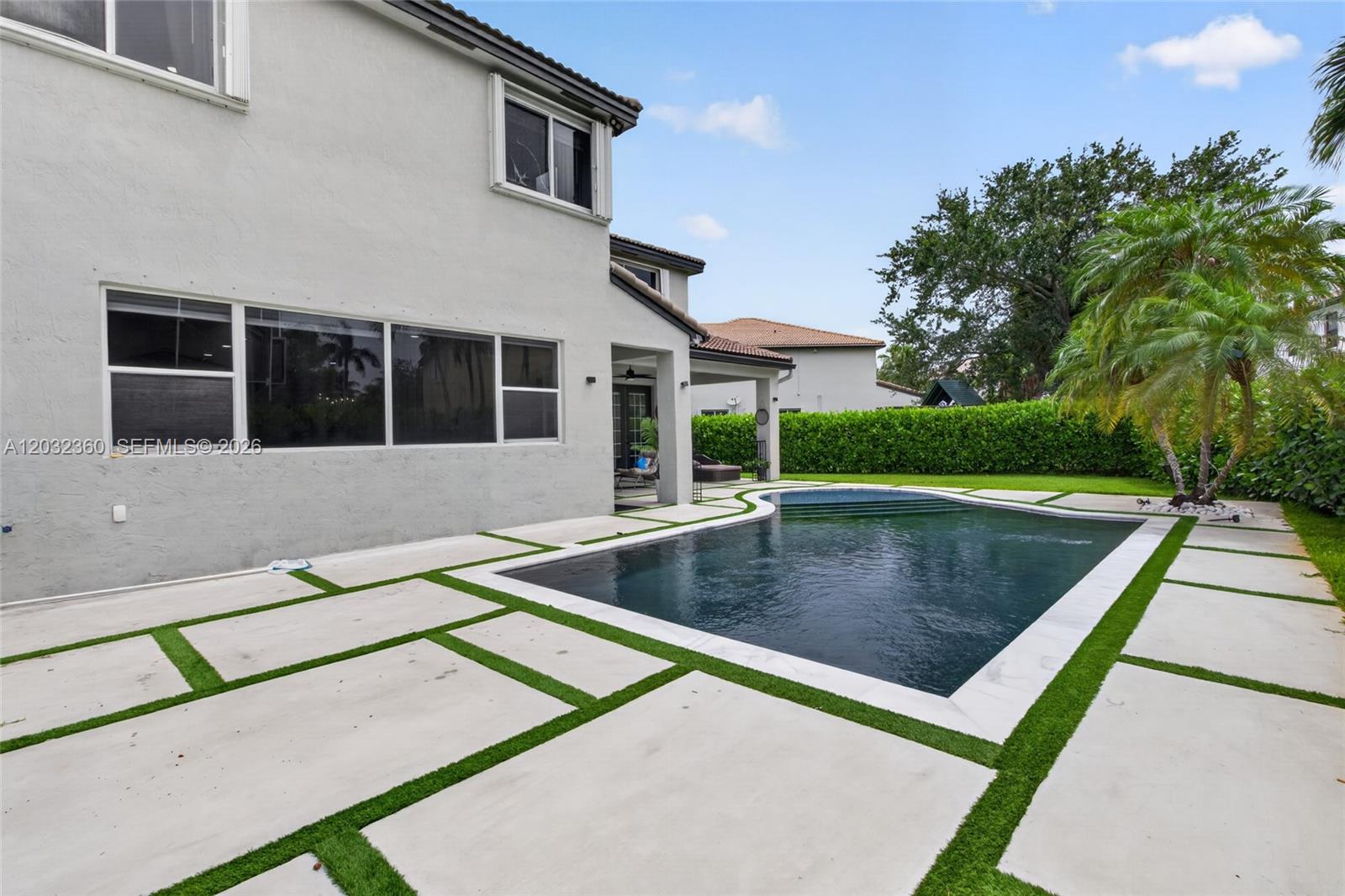 2167 SW 176th Ter