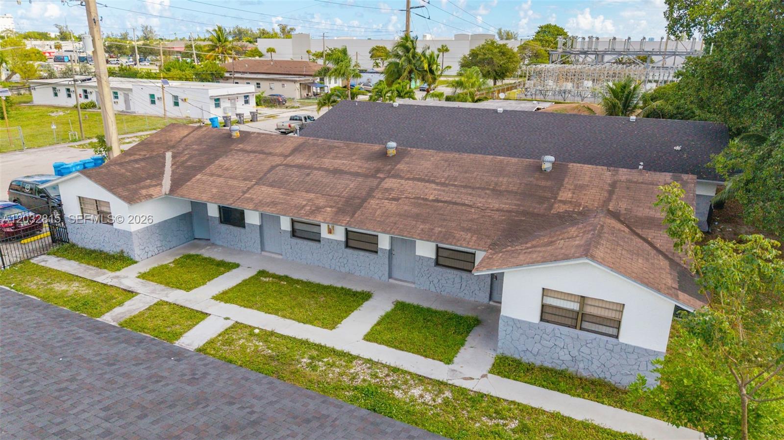 4120 SW 19th St