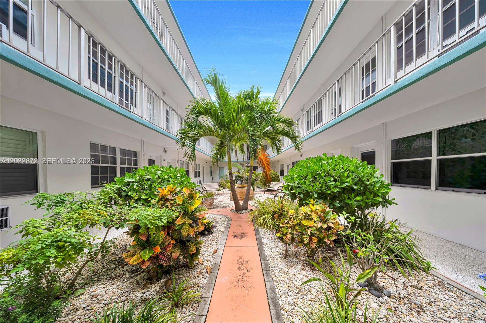 260 Ocean Dr # 12A